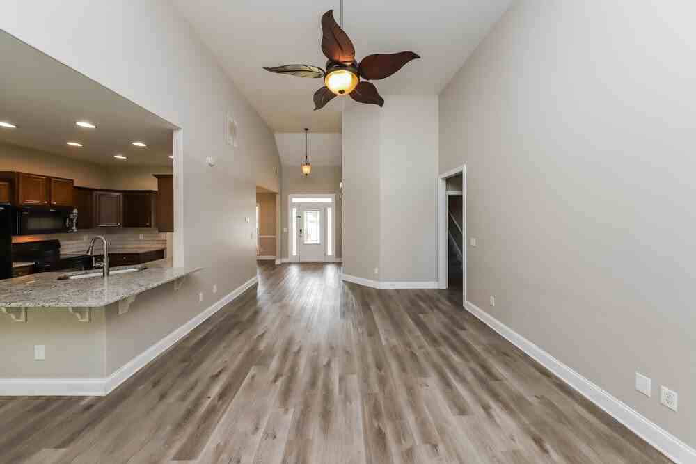 480 Saddle Chase Dr - Photo 6 of 17