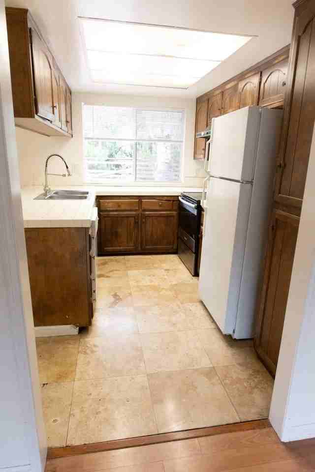 5222 Countryside Dr - Photo 6 of 34