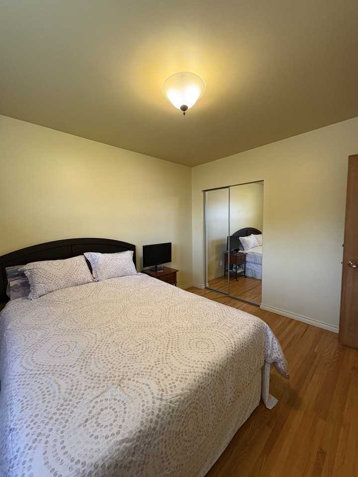1100 Betournay St - Photo 6 of 20