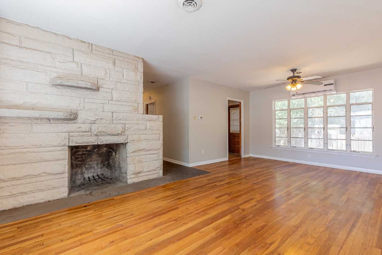 2910 Hampton Rd - Photo 7 of 29