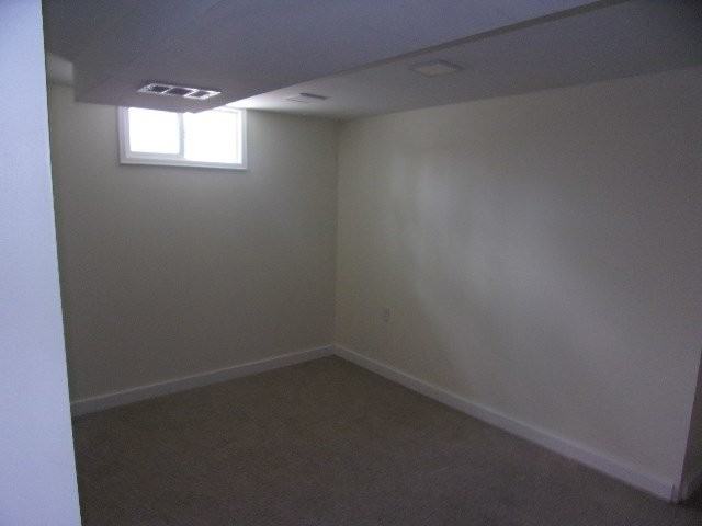 415 S Washington St - Photo 7 of 28