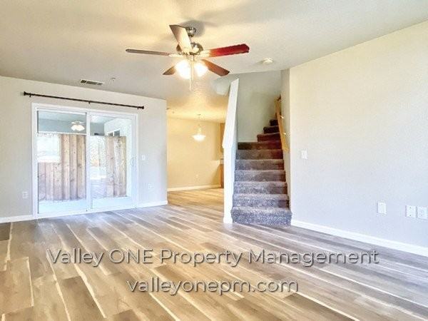 1160 E Monte Vista Ave - Photo 5 of 45