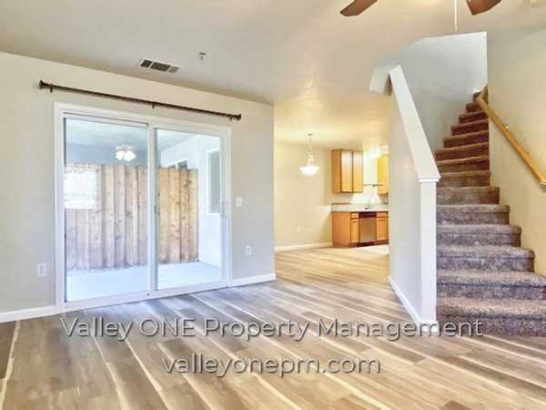1160 E Monte Vista Ave - Photo 6 of 45