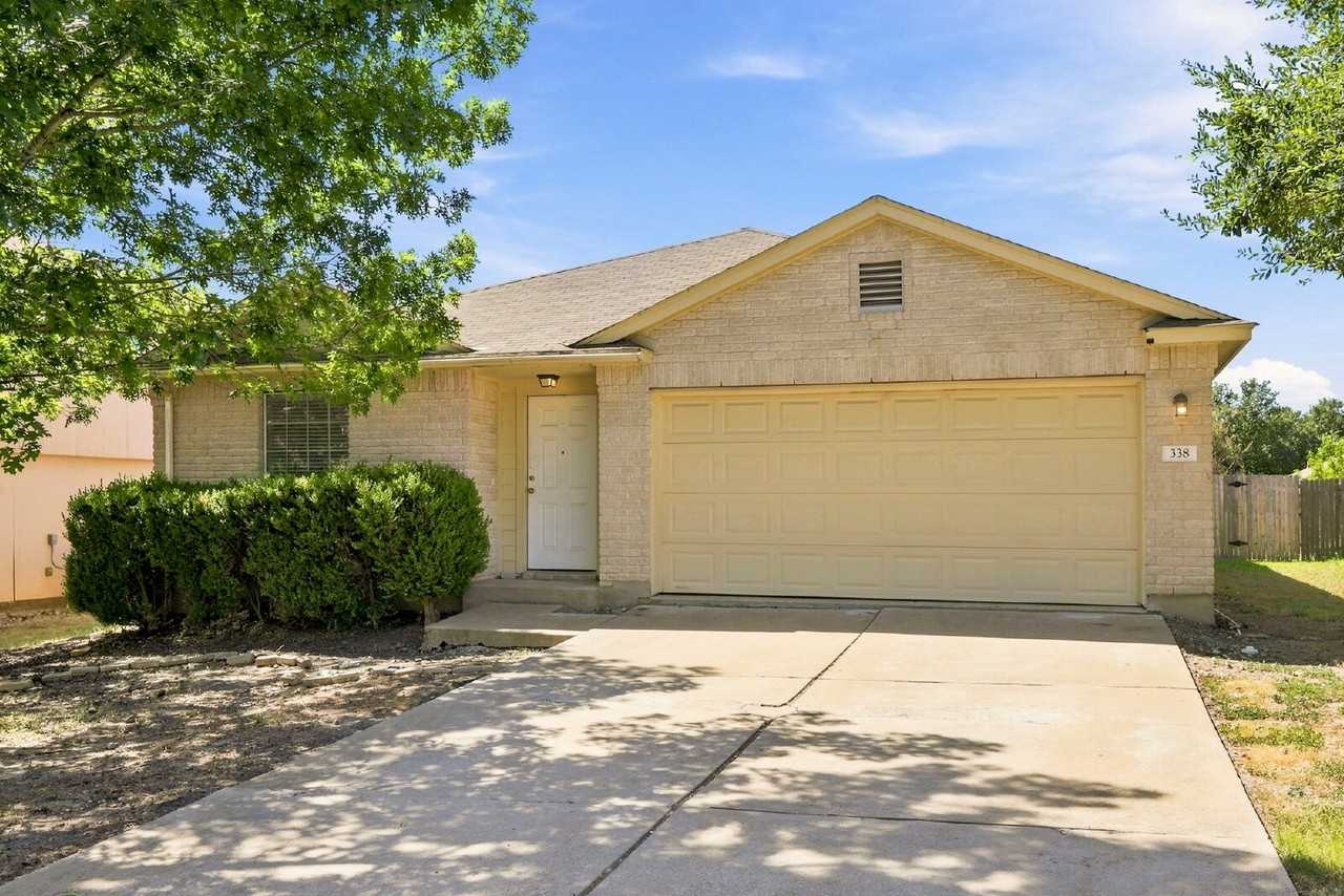 338 Oxford Dr - Photo 2 of 22