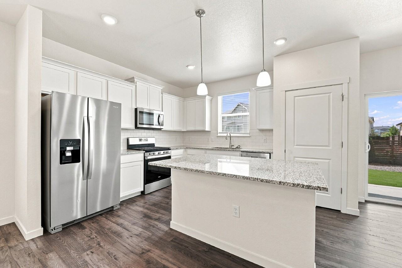 27644 E 1st Pl - Photo 7 of 44