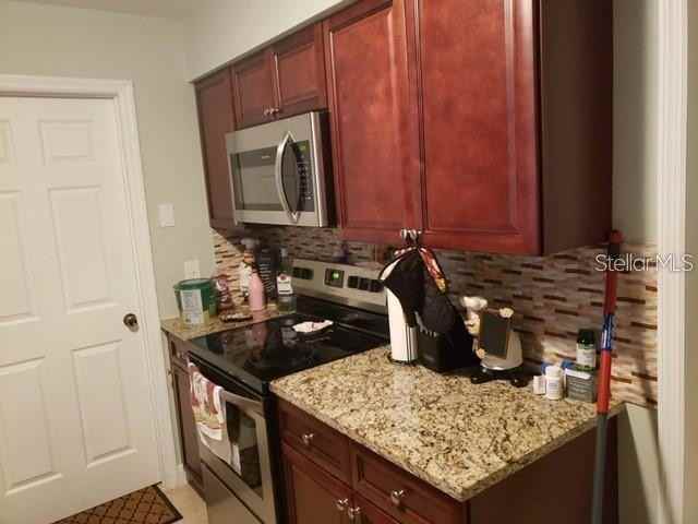 196 Rebecca Ln - Photo 2 of 7