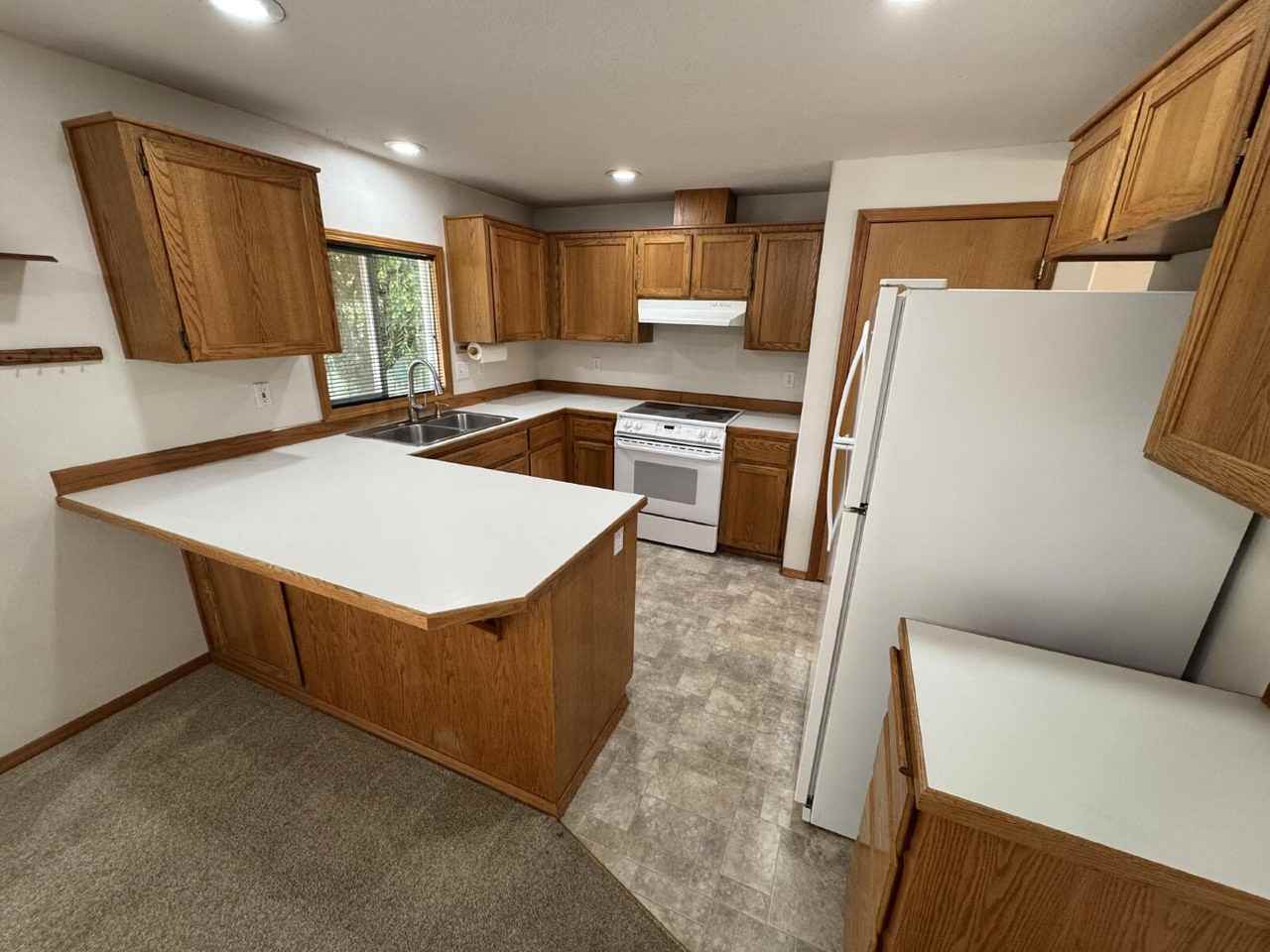 4403 Se Logus Rd - Photo 4 of 21
