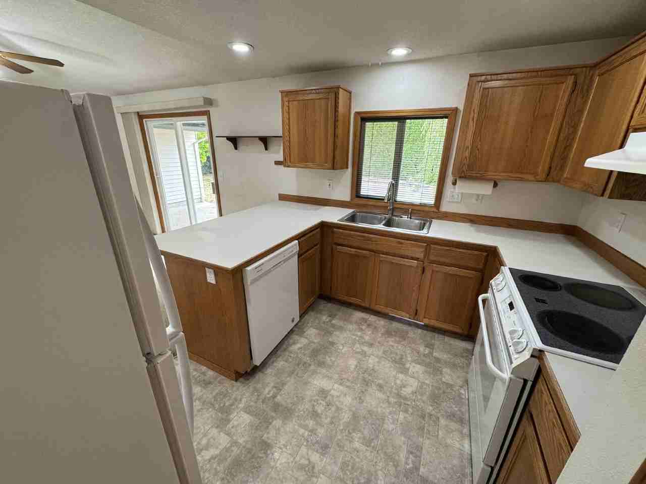 4403 Se Logus Rd - Photo 5 of 21