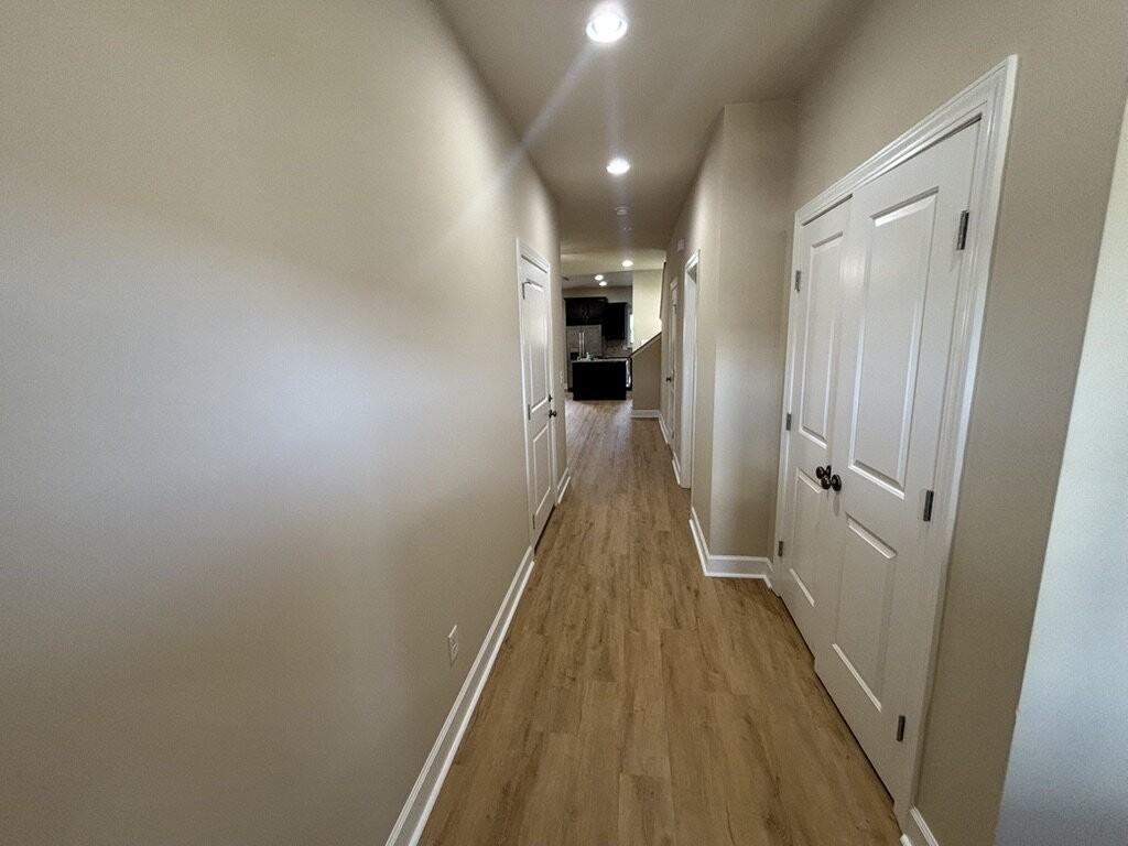 673 Cooper Sq - Photo 2 of 40