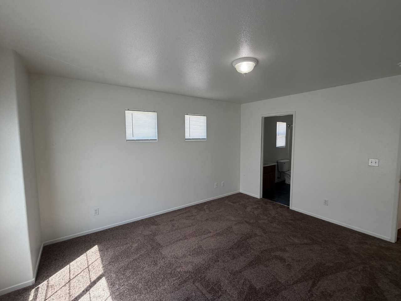 4370 Mathias Way - Photo 5 of 15