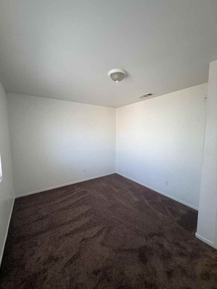4370 Mathias Way - Photo 6 of 15