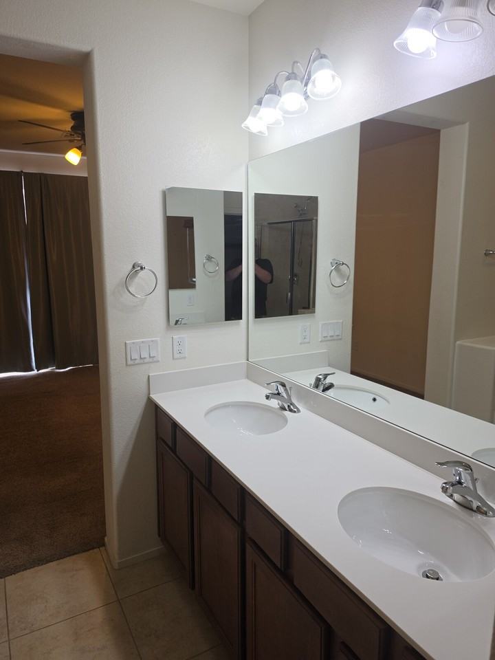 329 Homeward Way - Photo 4 of 16