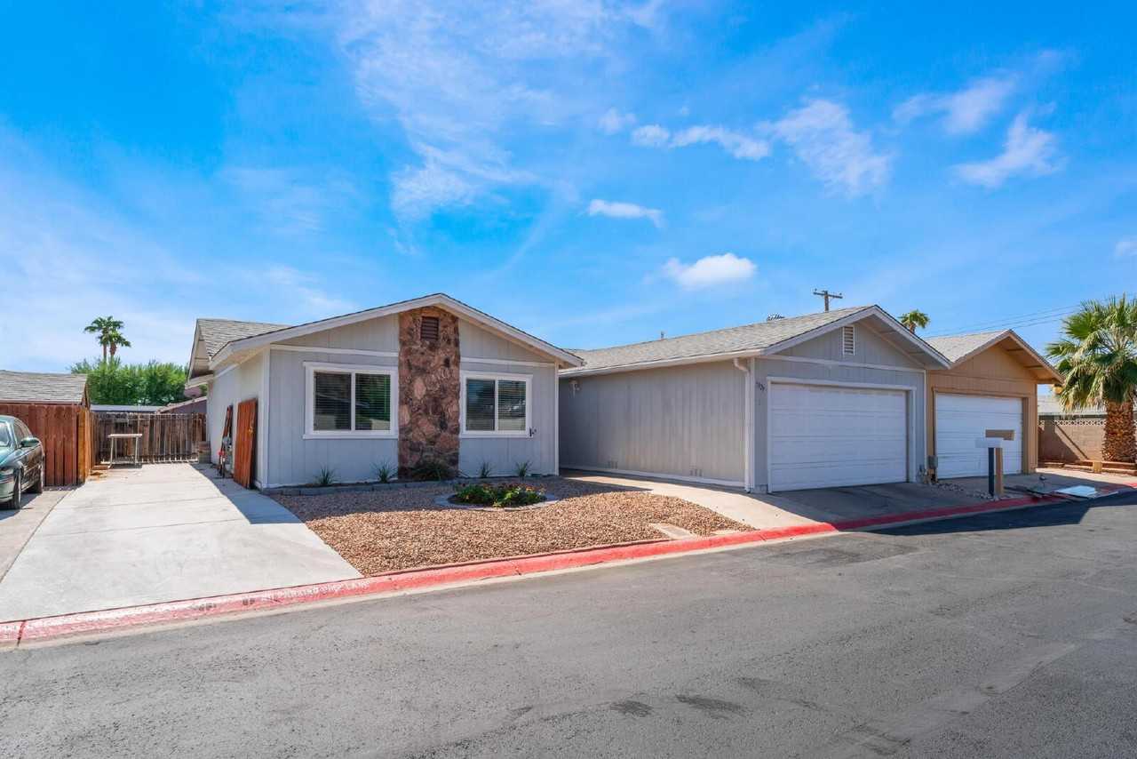 5929 Guadalimar Way - Photo 2 of 35