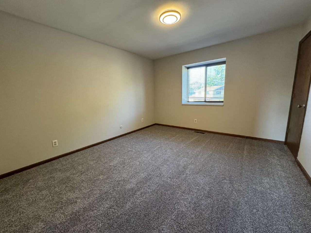 84 Mesa Rd #3 - Photo 3 of 13