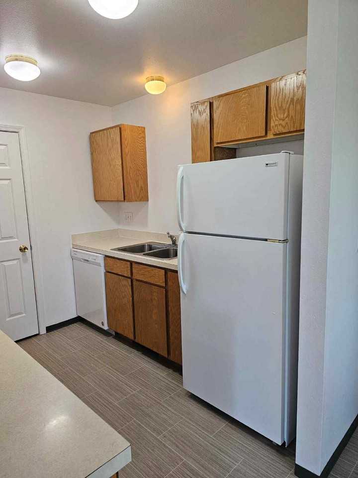 1710 White Ave #3 - Photo 5 of 16