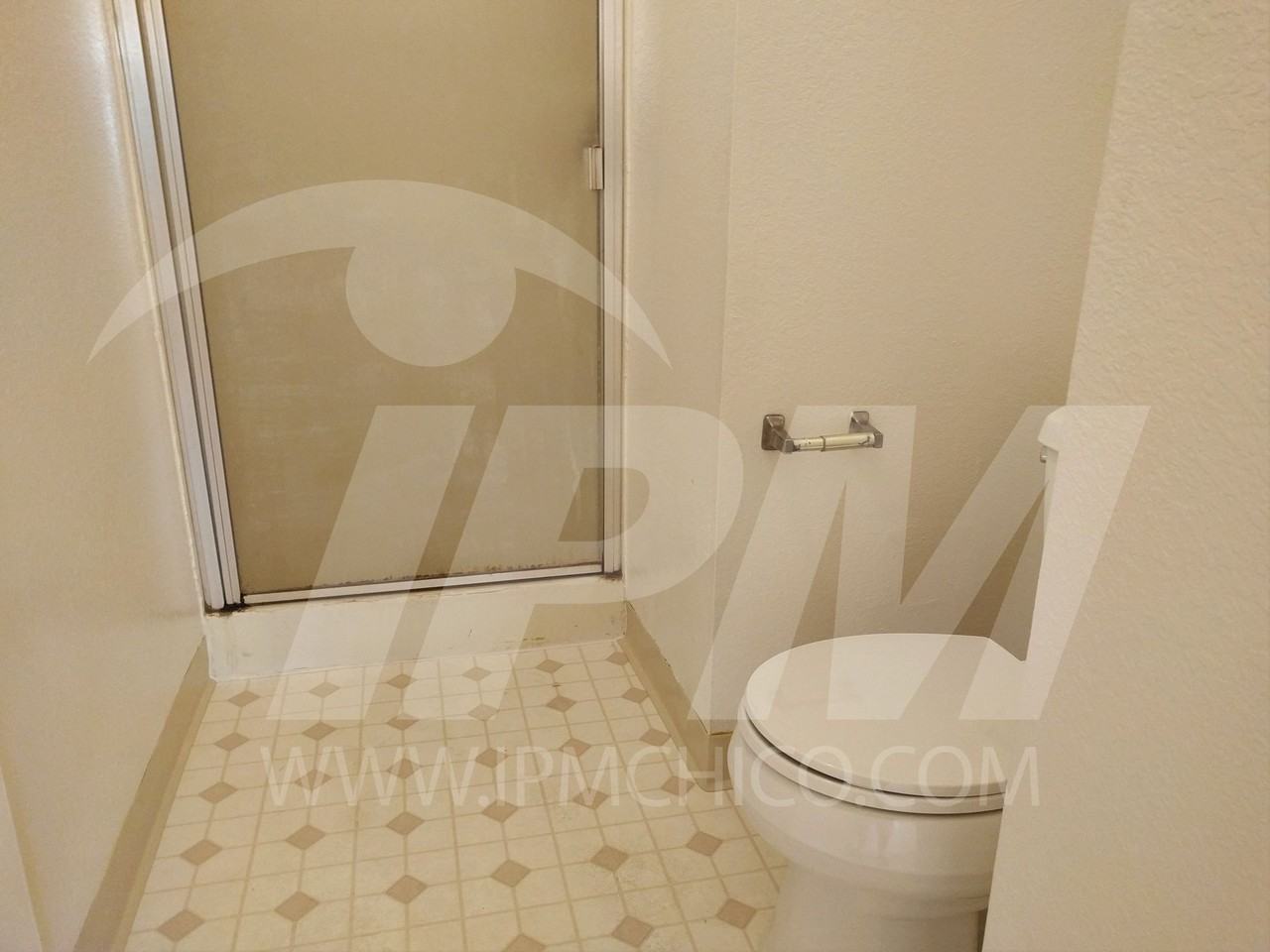 522 Nord Ave #15 - Photo 5 of 17