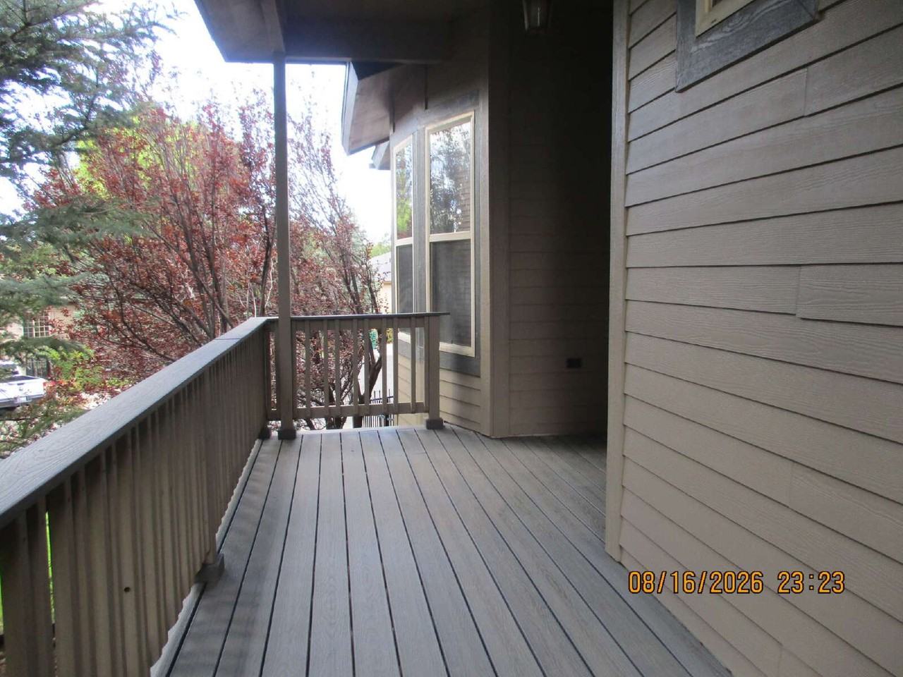 61 N Aspen Dr - Photo 2 of 20