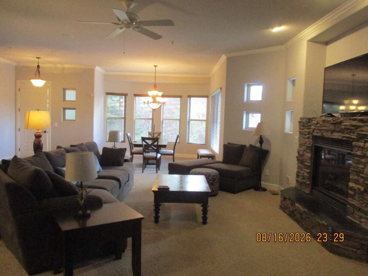 61 N Aspen Dr - Photo 6 of 20