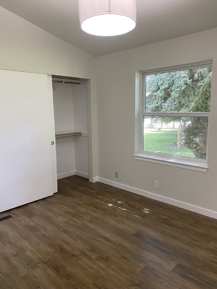 1517 County Road 240 #MAIN - Photo 6 of 16