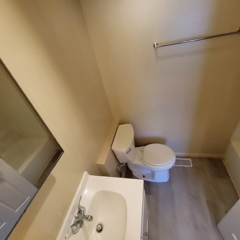 3021 N Olney St - Photo 3 of 7