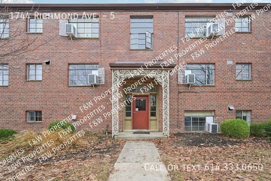 1744 Richmond Ave #5 - Photo 2 of 50