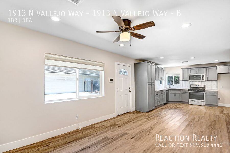 VALLEJO & #B - Photo 6 of 13