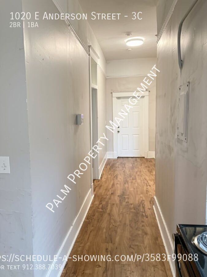 1020 E Anderson St #3C - Photo 2 of 17