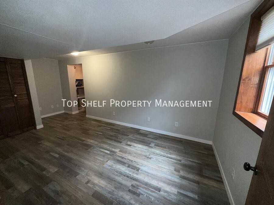 747 High Rd - Photo 6 of 18