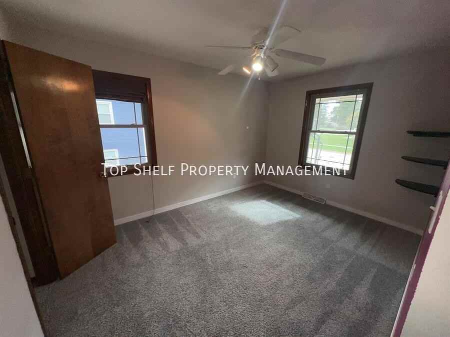 747 High Rd - Photo 7 of 18