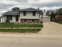 featured image of 747 High Rd