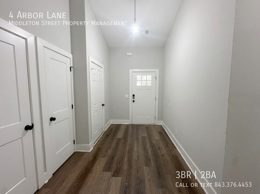 4 Arbor Ln - Photo 2 of 25