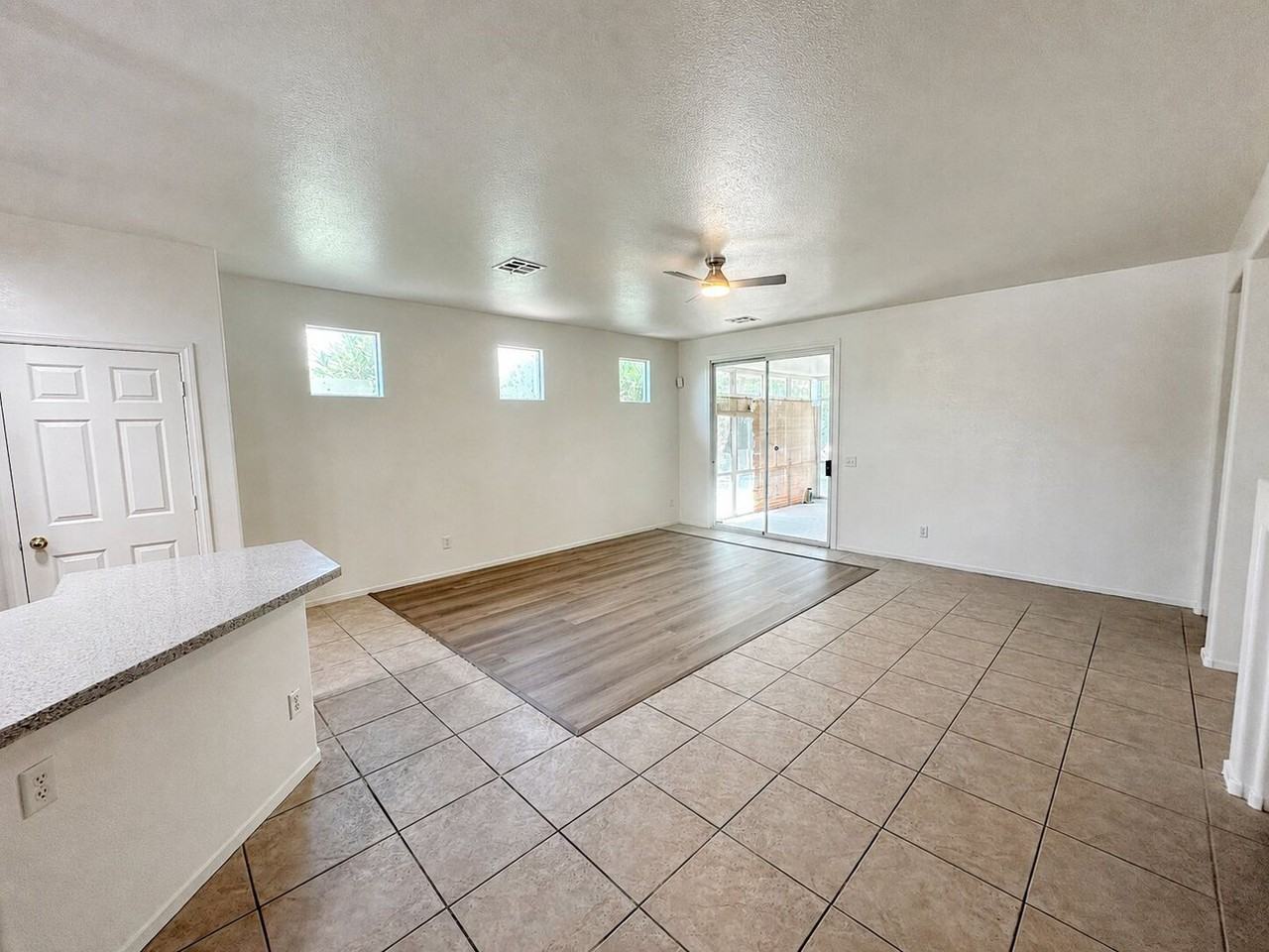 10912 Golden Birch Pl - Photo 3 of 18