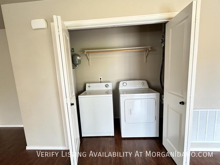 11862 W Fairview Ave #102 - Photo 3 of 10