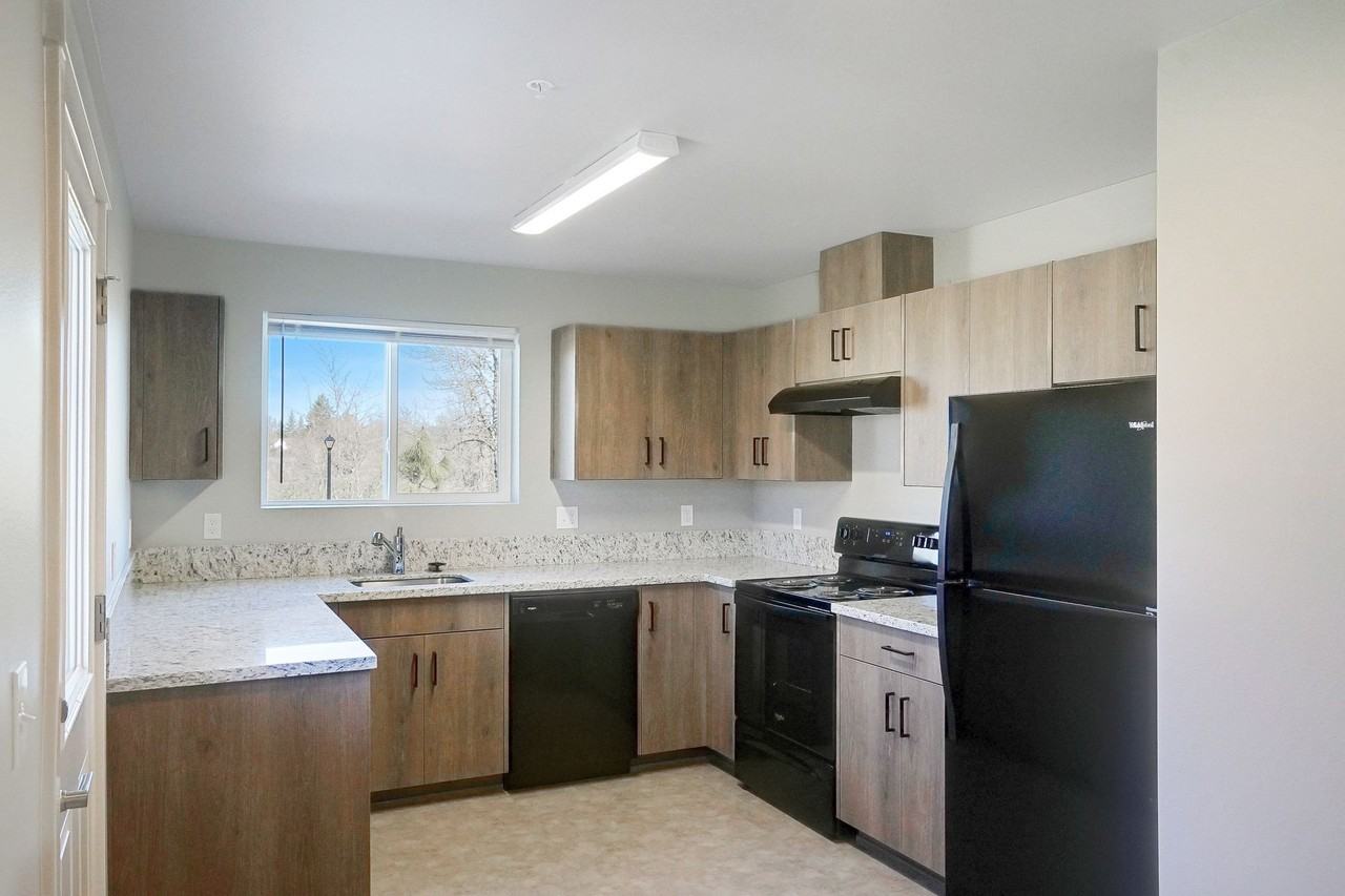 354 S 8th St #13 - Photo 7 of 36