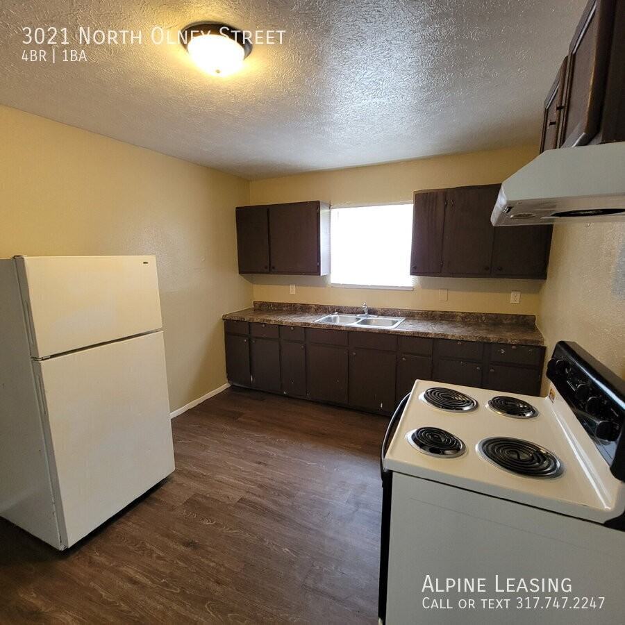 3021 N Olney St - Photo 4 of 7