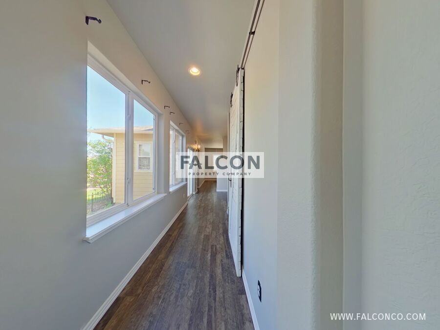 8193 Winding Passage Dr - Photo 3 of 43