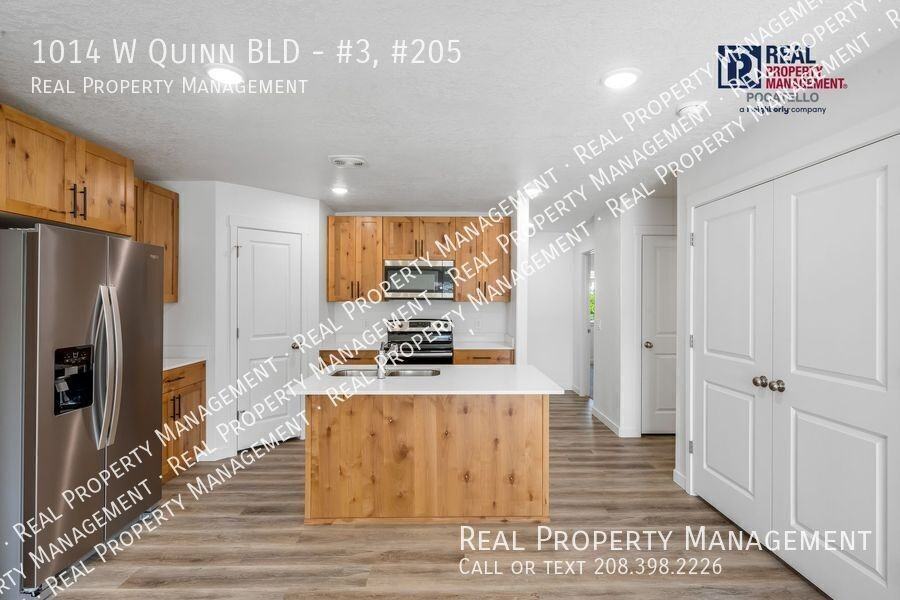 1014 W Quinn BLD #3-205 - Photo 2 of 21