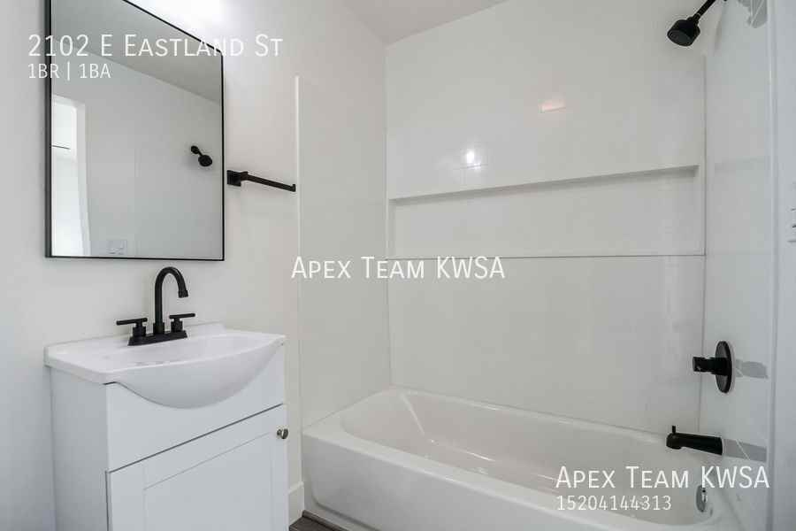 2102 E Eastland St - Photo 6 of 22