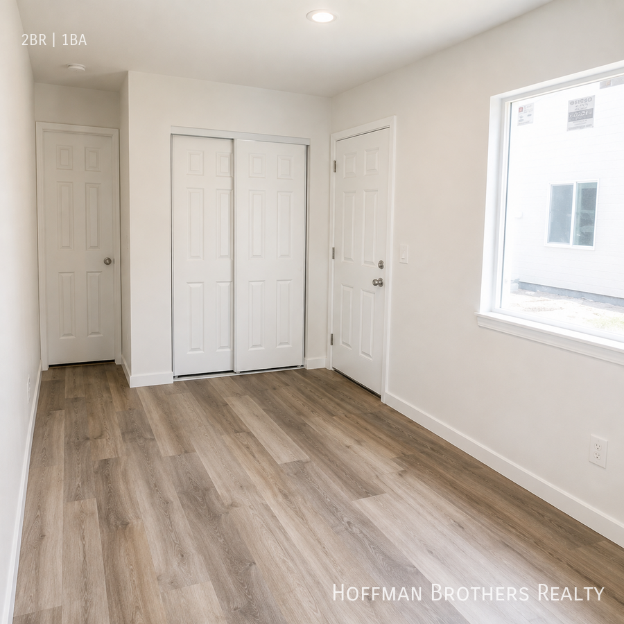 6330 Brynhurst Ave #6330-3-4 - Photo 3 of 4