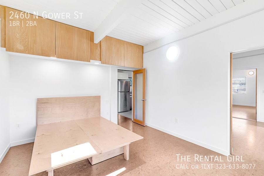 2460 N Gower St - Photo 7 of 28