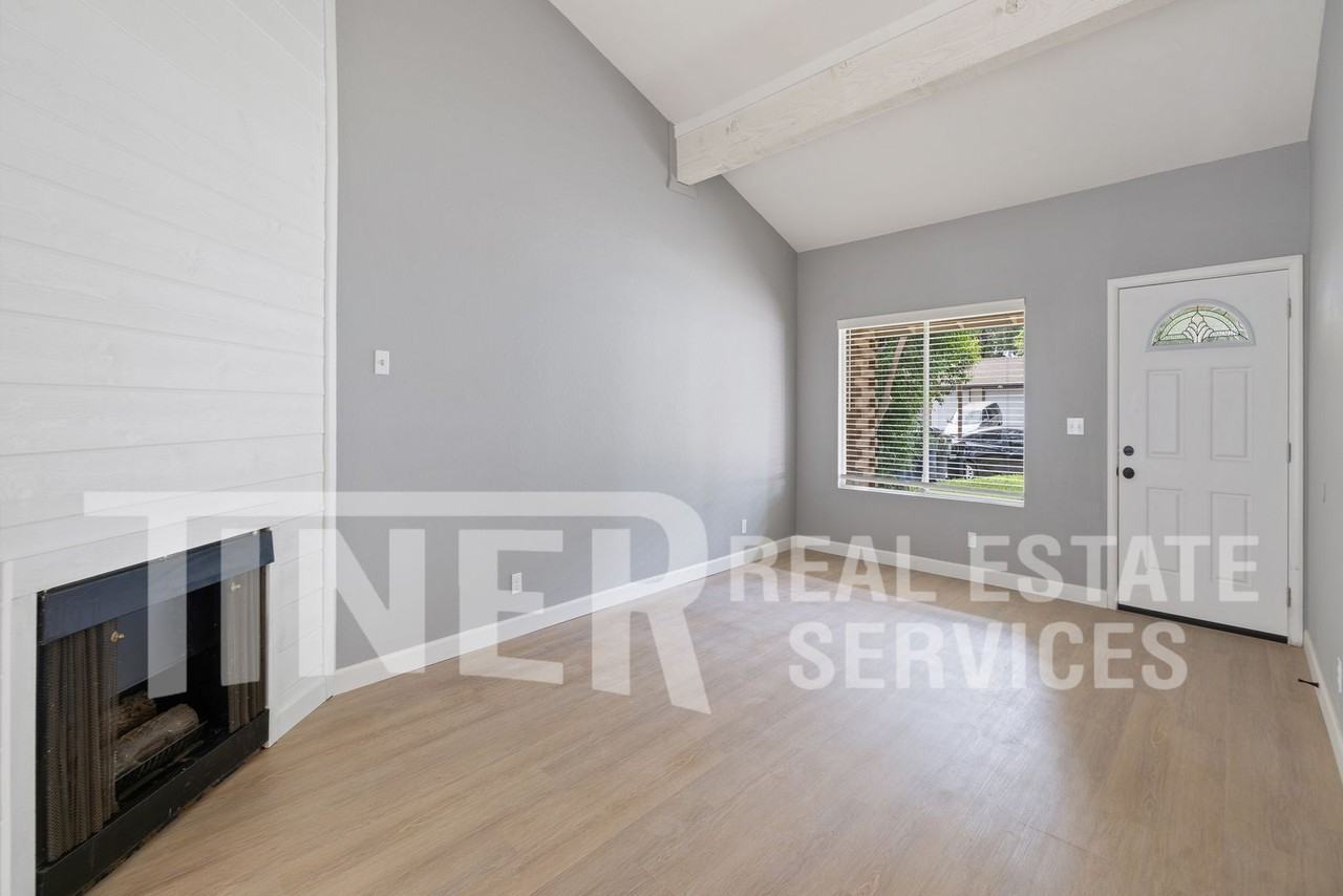 4711 Large Oak Ct - Photo 7 of 20