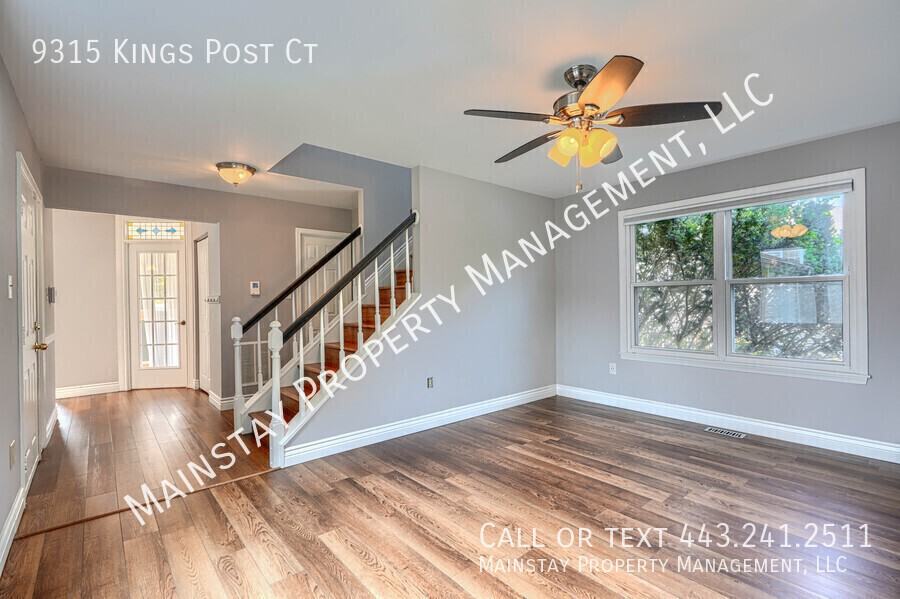9315 Kings Post Ct - Photo 4 of 33