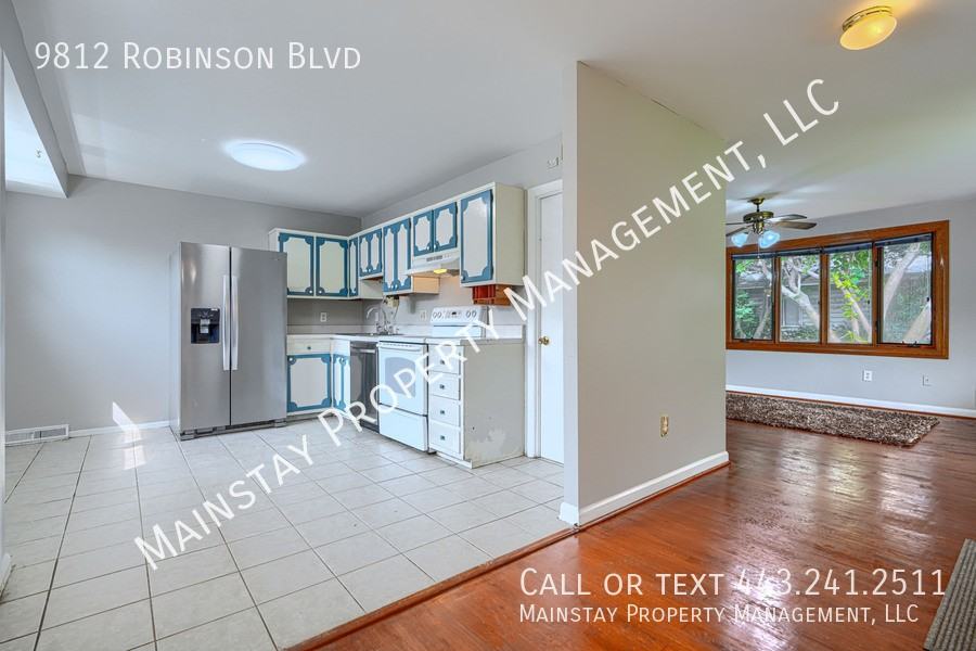 9812 Robinson Blvd - Photo 5 of 23