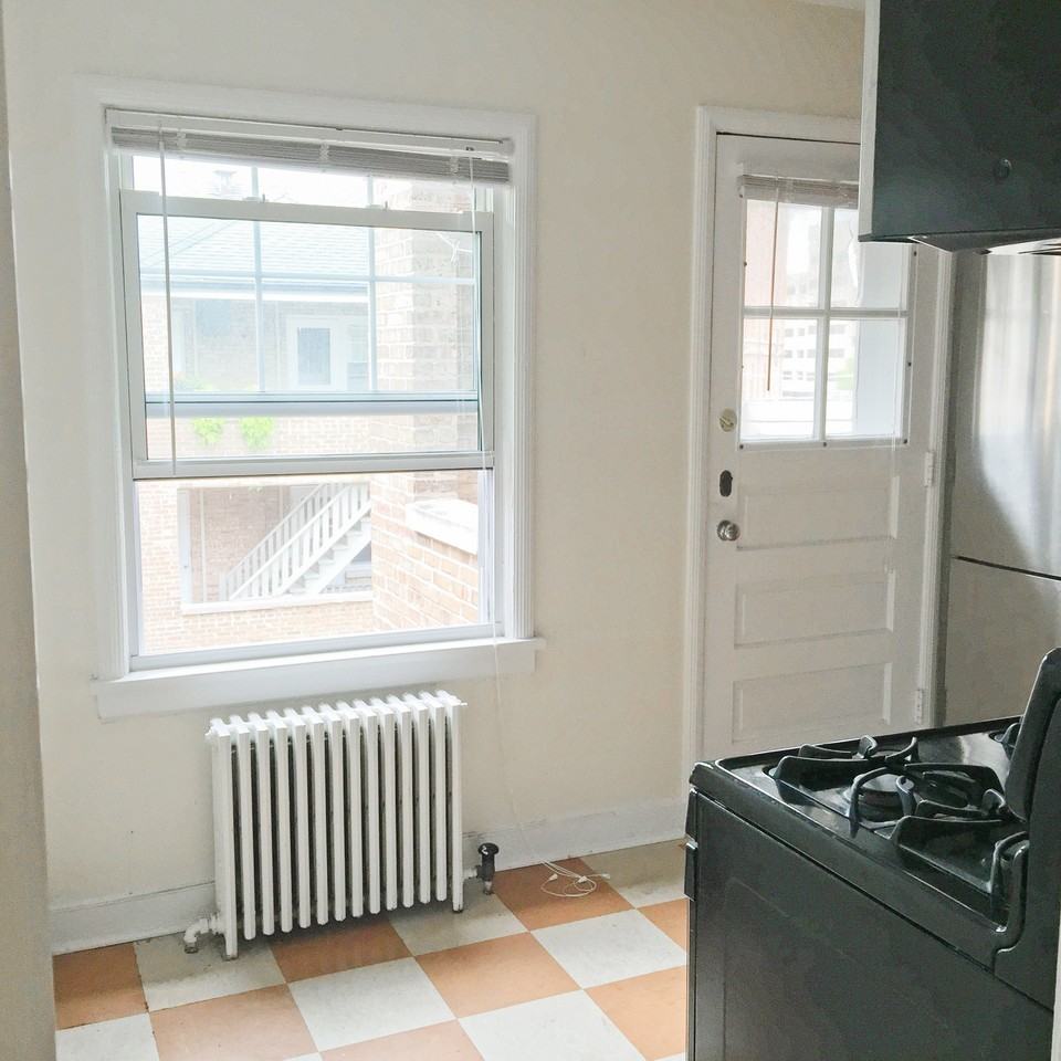835 Mulford St #G - Photo 4 of 15