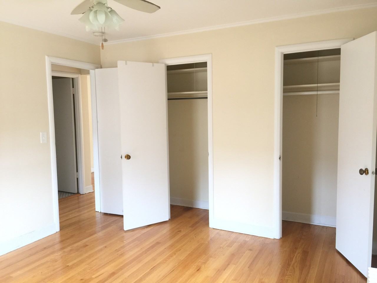 835 Mulford St #G - Photo 7 of 15