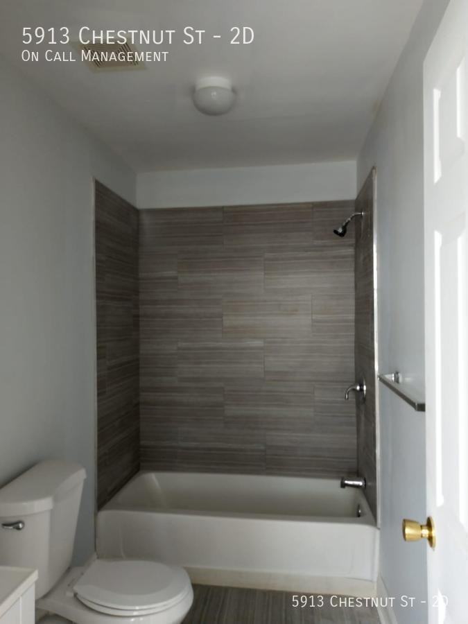 5913 Chestnut St #2D - Photo 7 of 8