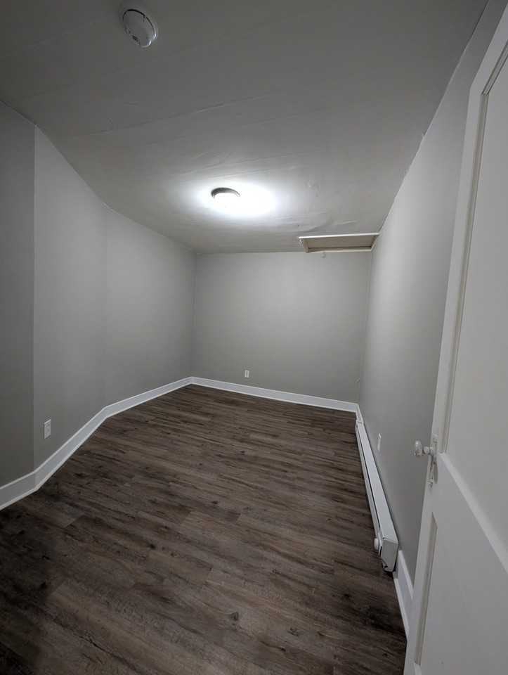 56 1/2 W Main St #A - Photo 6 of 10