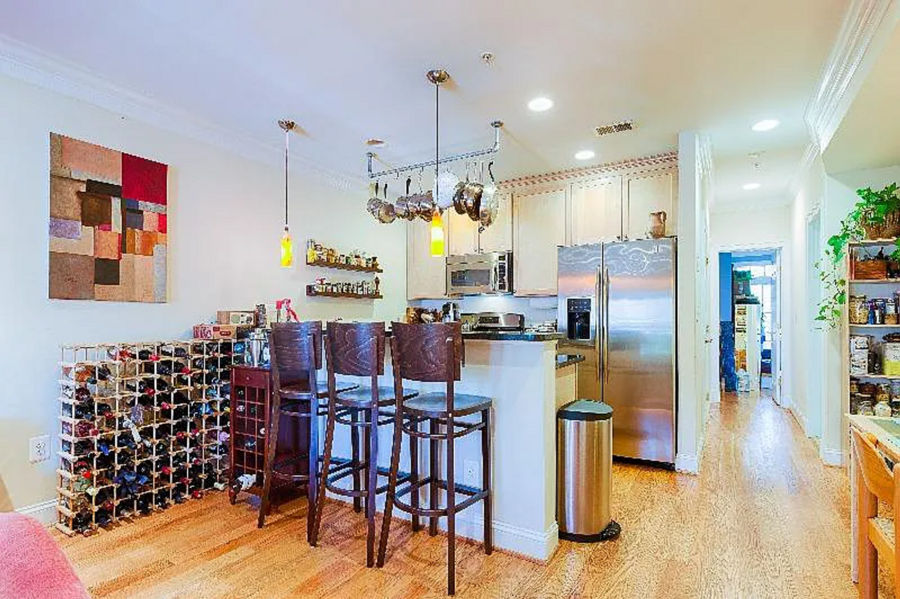 1831 1st St Nw #2 - Photo 4 of 16