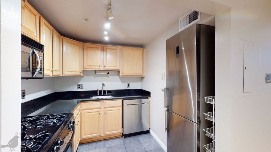 2633 Adams Mill Rd Nw #B3 - Photo 4 of 23