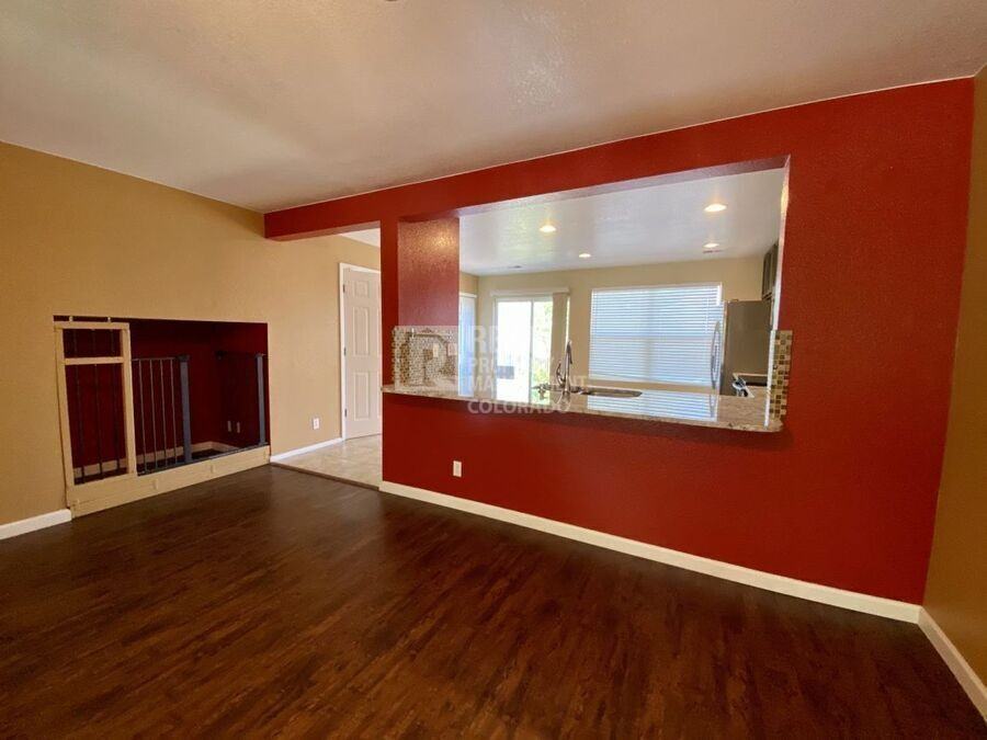 10993 Gaylord St - Photo 5 of 29